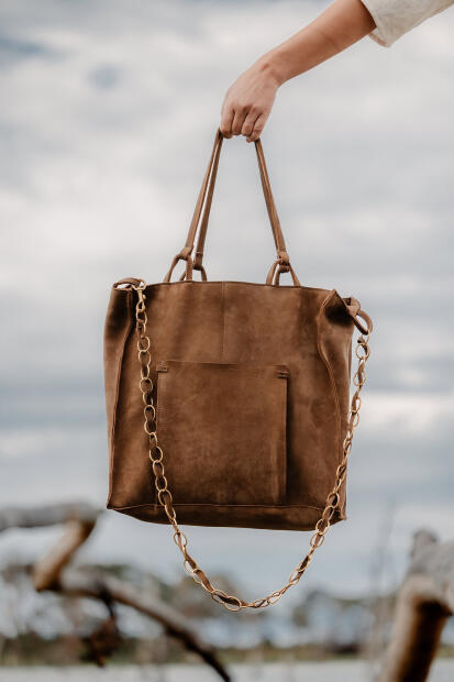 MERU SUEDE SACK